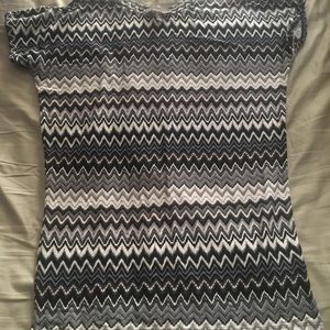 Chevron cold shoulder shirt